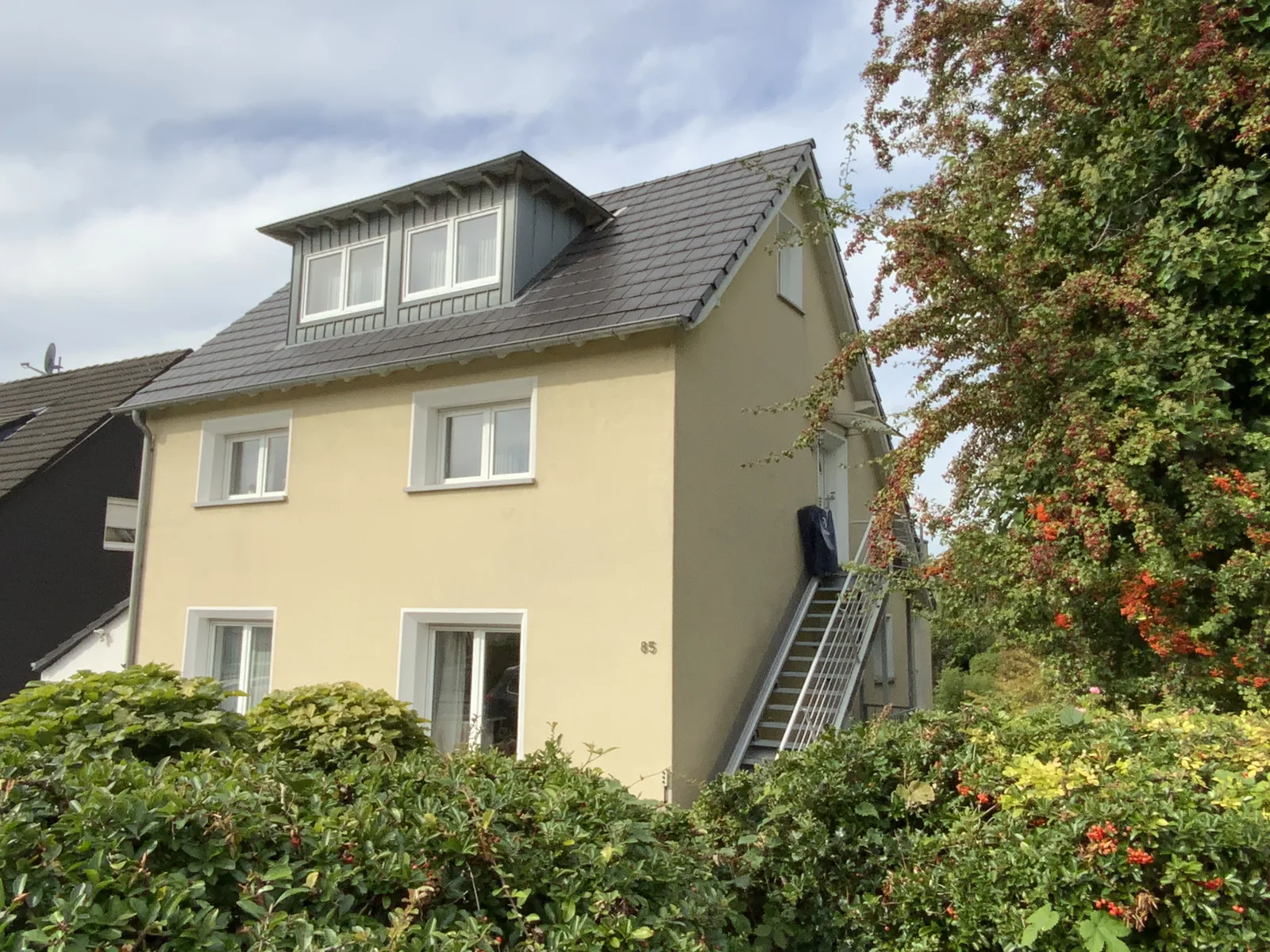 Freistehendes Wohnhaus mit Garten in Geldern nach energetischer Sanierung